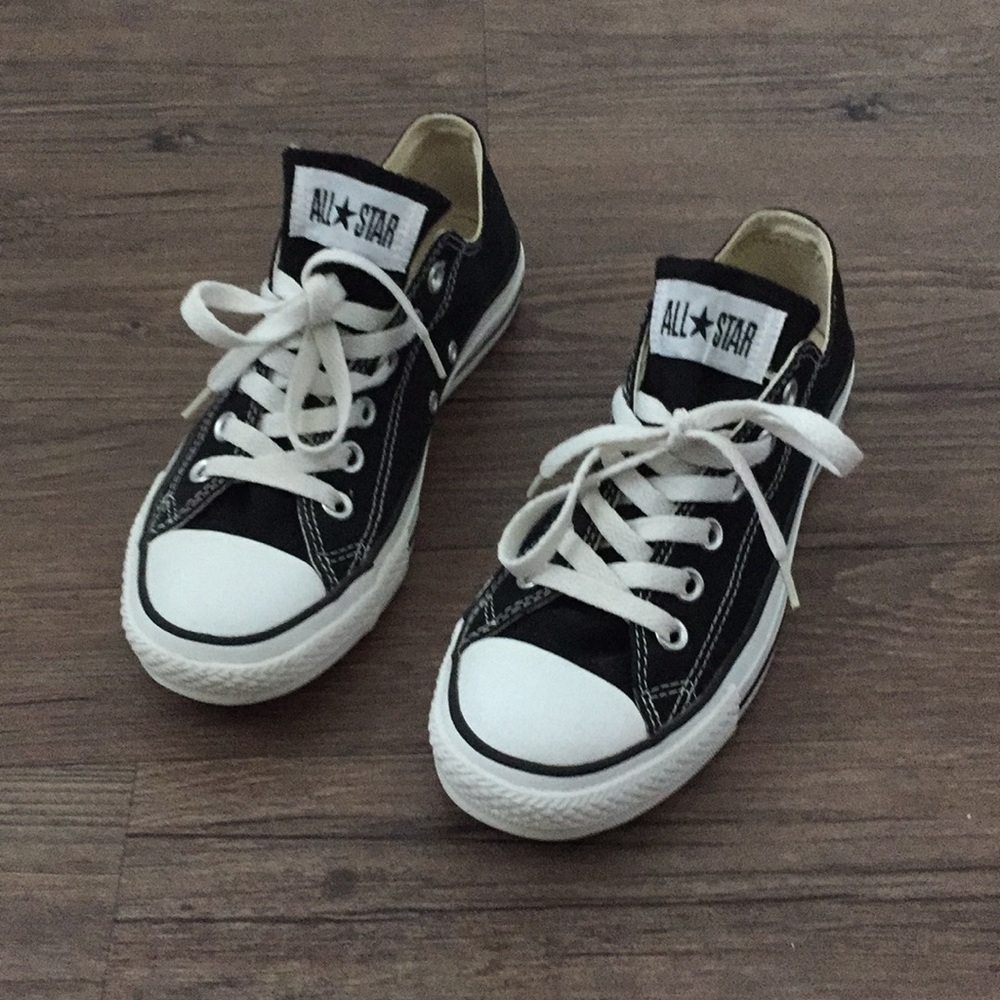 Black Converse